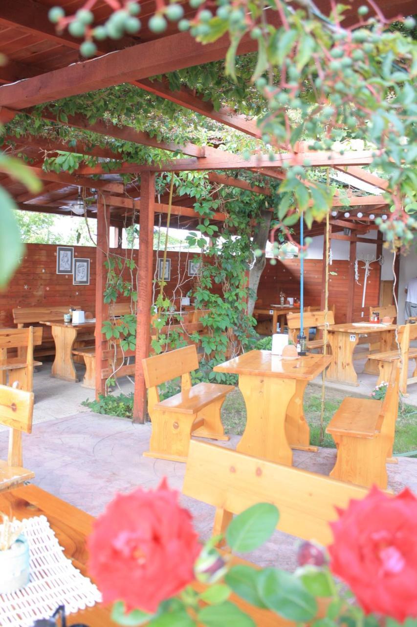 Alba Family Club Hotel Primorsko Exterior photo